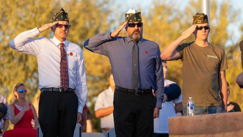 Veterans salute at field of honor Veterans salute at field of honor