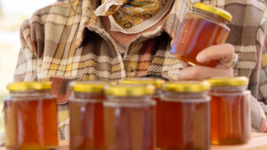 Honey Vendor