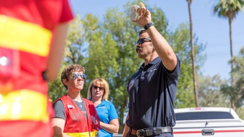 Smoke alarm safety check volunteers