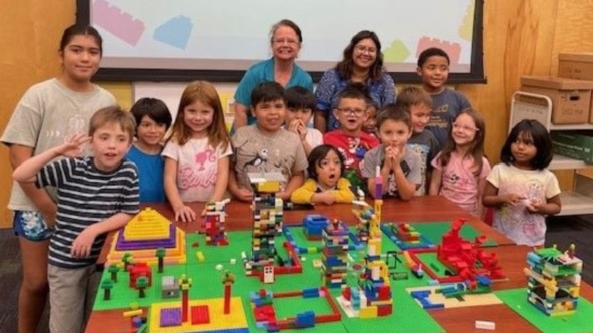 Lego Club