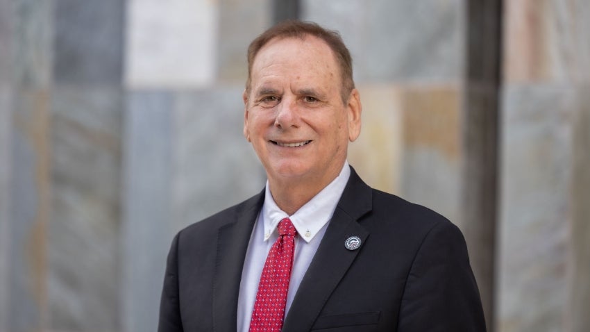 Mayor Kevin Hartke