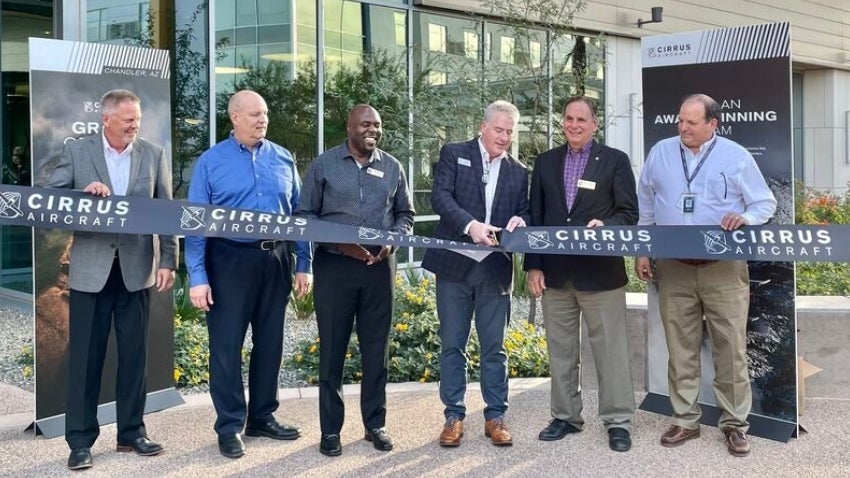 Cirrus Aircraft Continues Expansion with New Flight Training Facility and Innovation Centers in Arizona