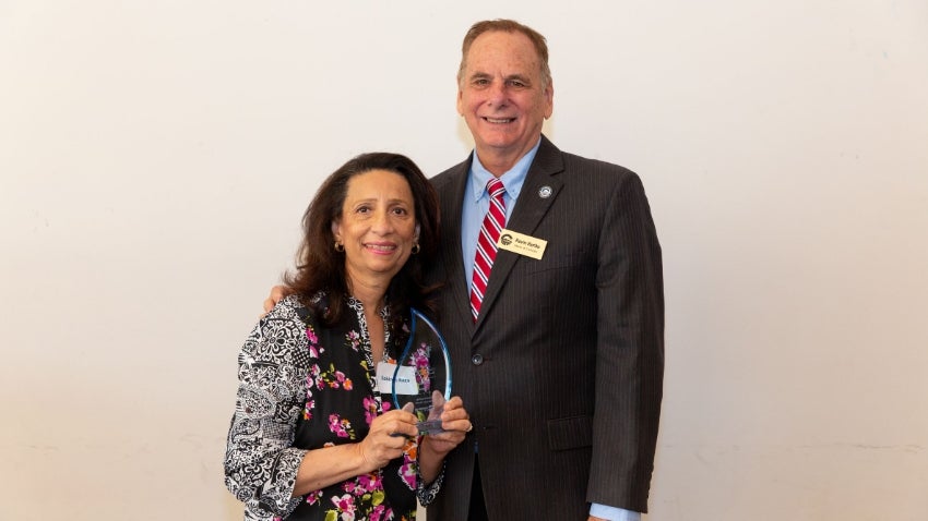 Sakina Raza, American Muslim Women's Association of Arizona, ICNA Relief Arizona, Islamic Center of Northeast Valley, 100 Angels, YMCA Scottsdale, IRC Welcome Center for Asylum Seekers