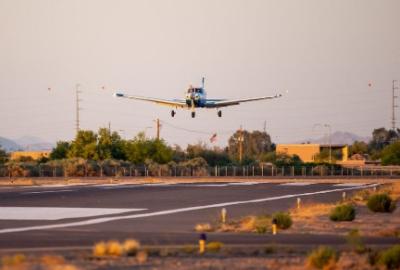 Airport on CHD runway