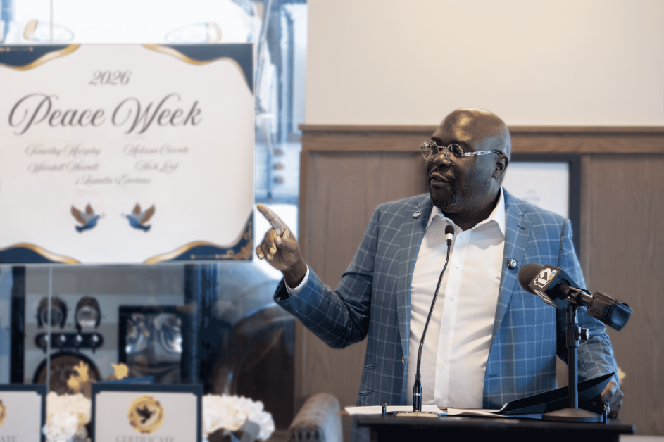 Councilmember-OD-Harris-speaks-at-podium