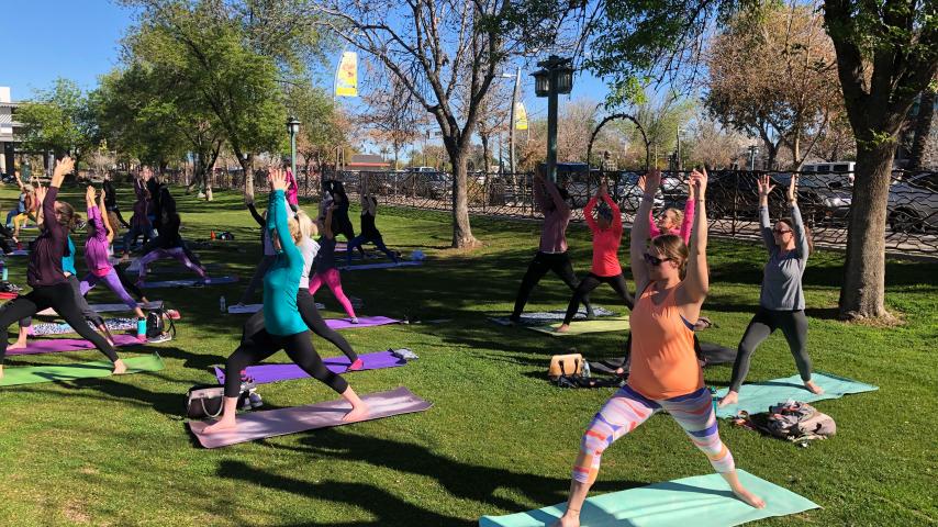 yoga in the park