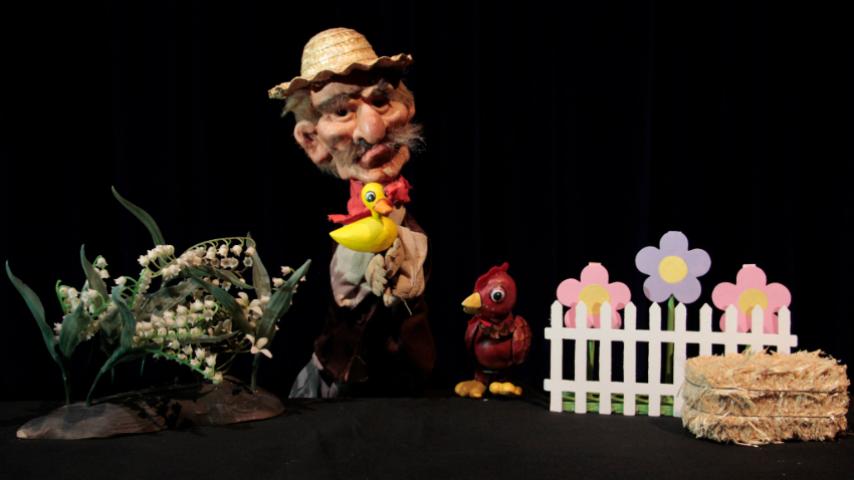Old MacDonald puppets