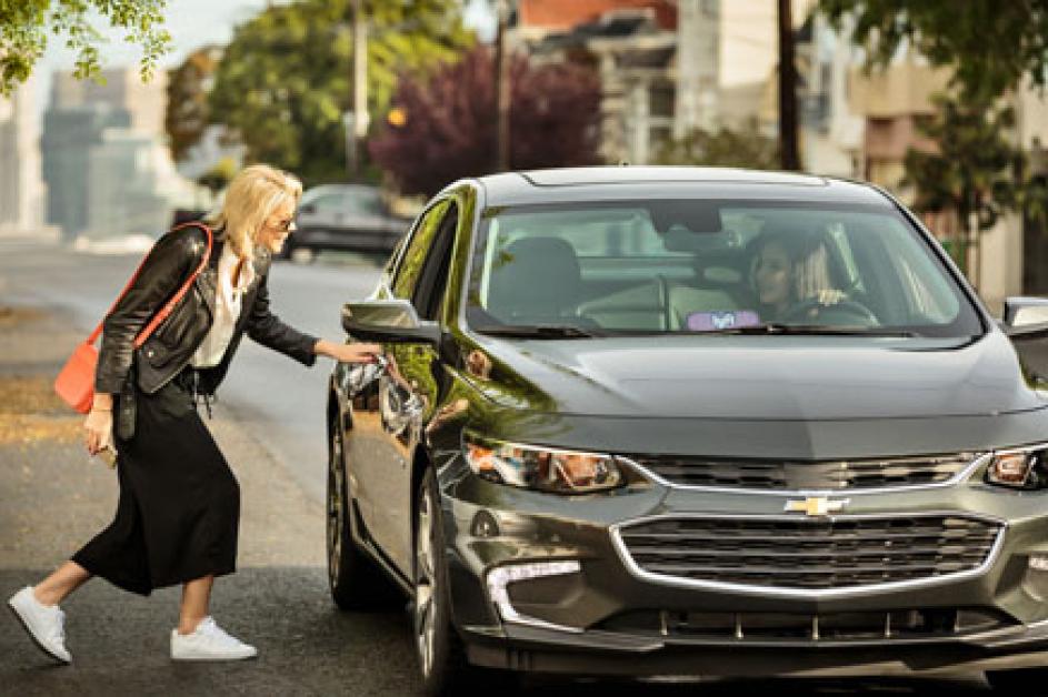 Lyft passenger at car