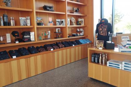 museum store