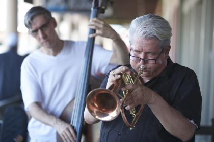 jazz festival sidewalk band