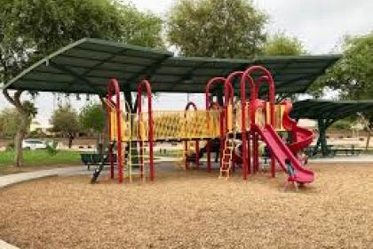 la paloma park playground