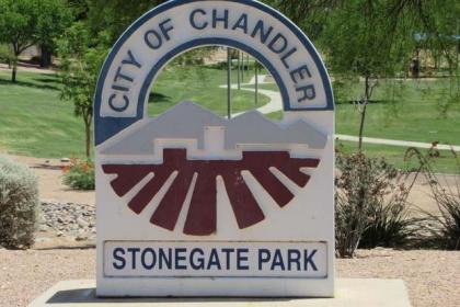 stonegate park sign