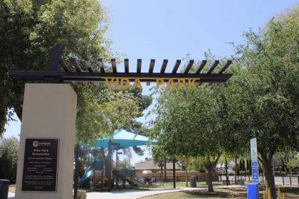 Vida Park Entrance Sign