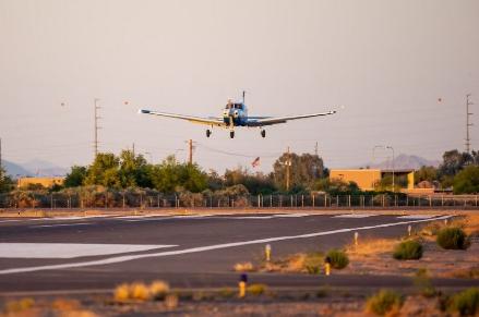 Airport on CHD runway