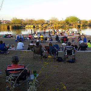 Sonoran Sunset Series crowd