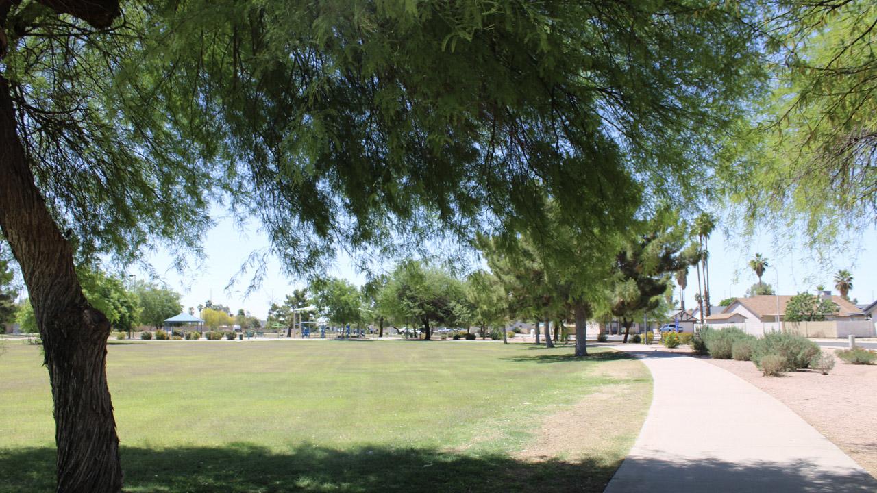 Walking trail at Price Park