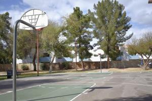 Basketball court at Maggio Ranch Park