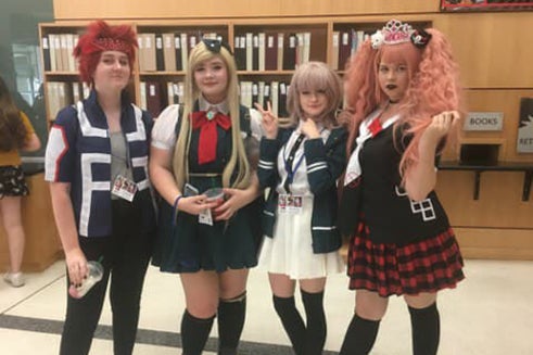 Teens cosplay as fandom characters at LibCon